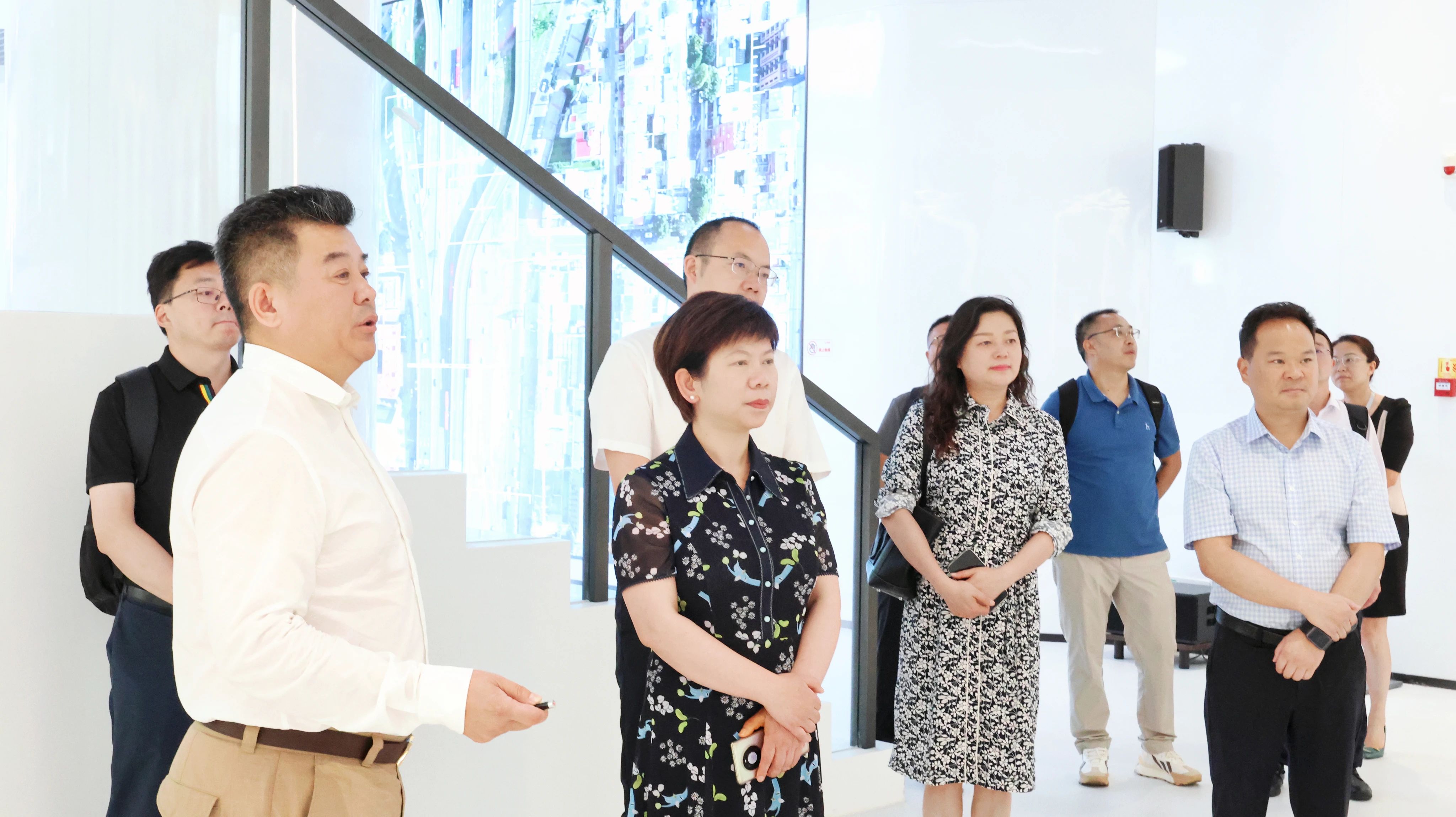 金年金字招牌与成都市郫都区达成战略合作 推动成都影视城建设