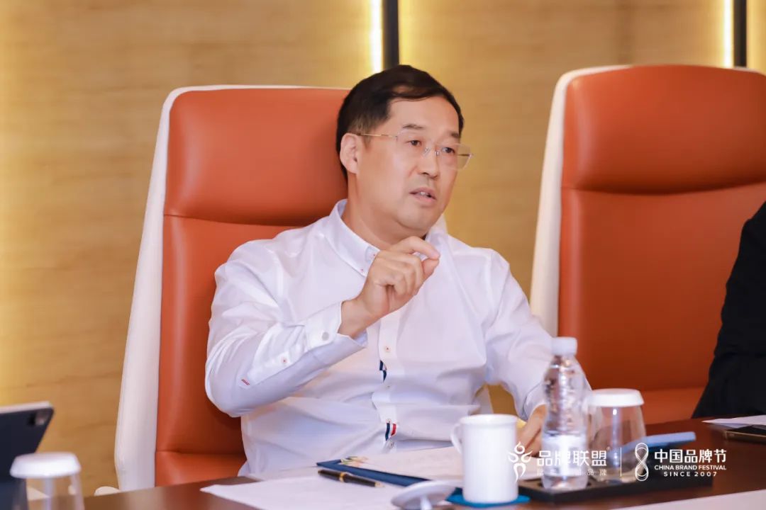 金年金字招牌集团董事长李军赴广州考察交流