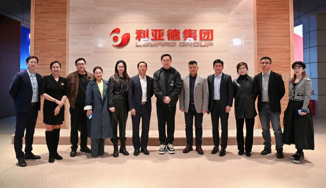 陆川导演到访金年金字招牌，解锁文化+科技融合新路径